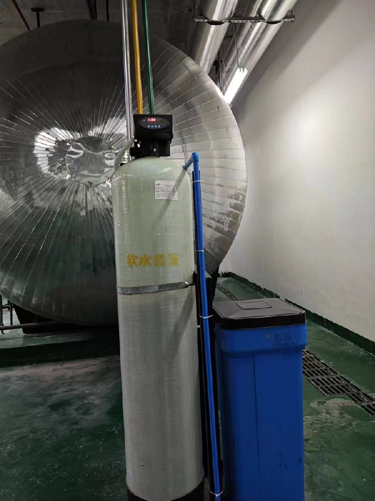 达州云计算中心项目软水器安装实例2
